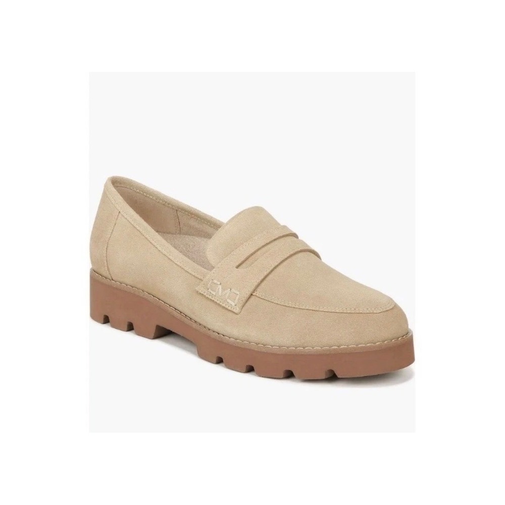 VIONIC Cheryl II Suede Loafers Size 9.5 Sand Beige‎ Lug Sole Casual Comfort